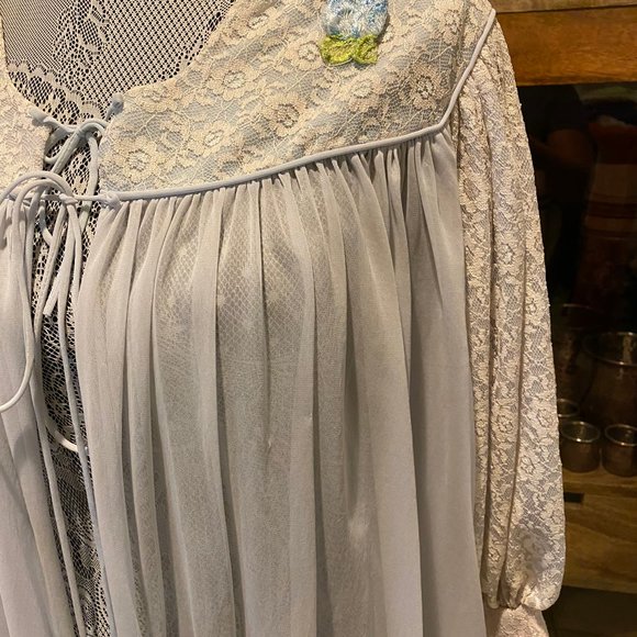 Amazingly Vintage GMC Robe RARE find size large - Picture 3 of 7